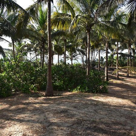 Sneh Beach Homestay - Wayangani Vengurla Buitenkant foto