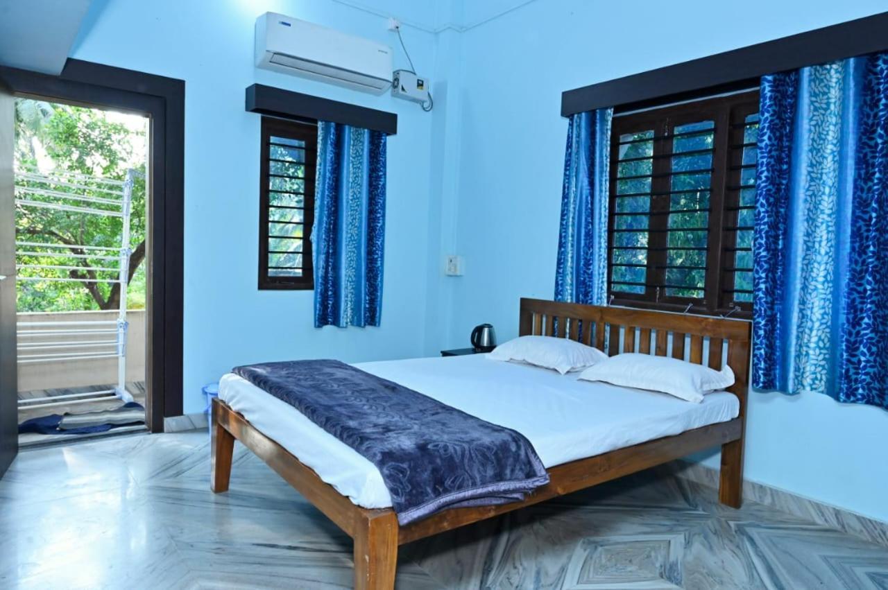 Sneh Beach Homestay - Wayangani Vengurla Buitenkant foto